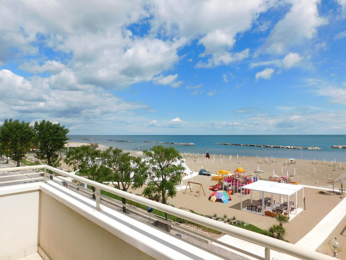 Gimmi Hotel Rimini Exterior foto